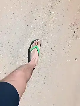 Snapshot of rodovlaz chatting on 03/03/26, 04:35 rodovlaz online show from 03/03/26, 04:35