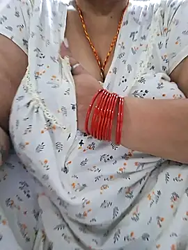 Snapshot of Kavya_XX chatting on 09/23/25, 03:04 Kavya XX online show from 09/23/25, 03:04