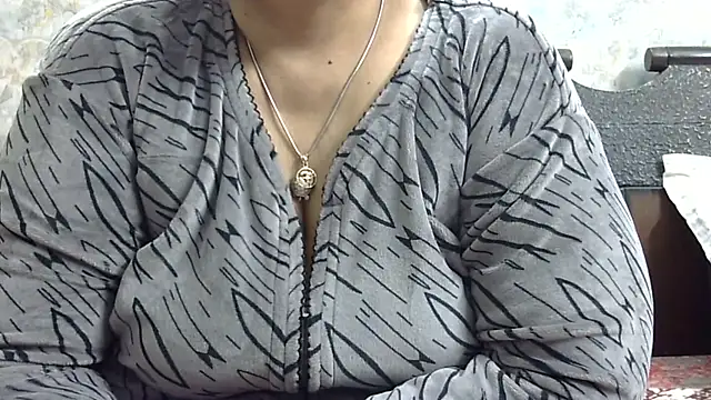 Kavya XX online show from 12/17/25, 06:52