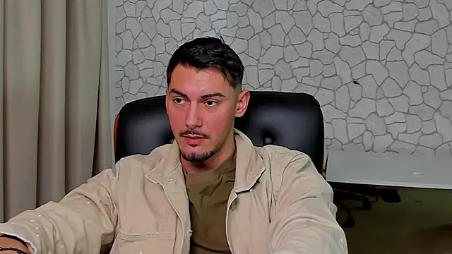 Snapshot of ClintMasters chatting on 02/03/26, 07:57 ClintMasters online show from 02/03/26, 07:57