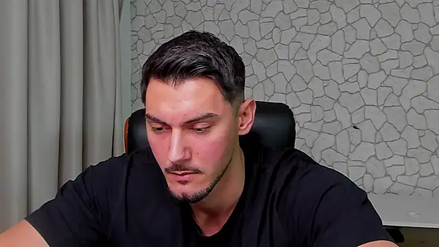 Snapshot of ClintMasters chatting on 02/06/26, 06:51 ClintMasters online show from 02/06/26, 06:51