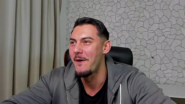 Snapshot of ClintMasters chatting on 03/03/26, 05:57 ClintMasters online show from 03/03/26, 05:57