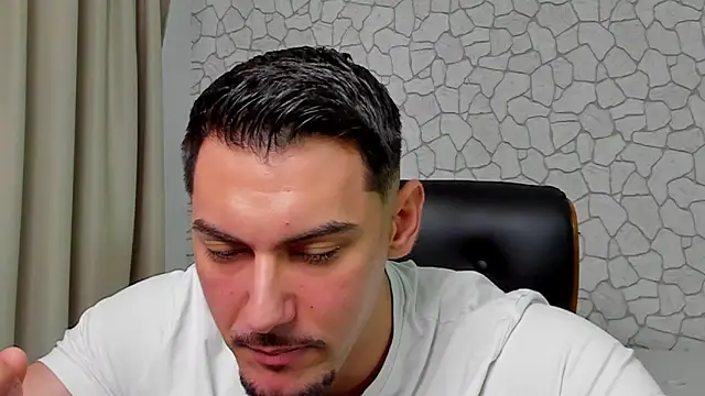 Snapshot of ClintMasters chatting on 03/04/26, 06:30 ClintMasters online show from 03/04/26, 06:30