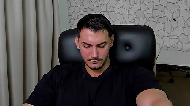 Snapshot of ClintMasters chatting on 03/14/26, 05:57 ClintMasters online show from 03/14/26, 05:57