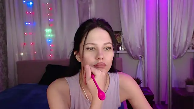 Zlata888 online show from 03/06/25, 07:47