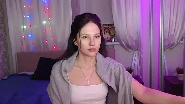 Snapshot of Zlata888 chatting on 02/28/26, 08:43 Zlata888 online show from 02/28/26, 08:43