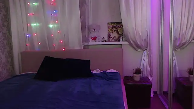 Snapshot of Zlata888 chatting on 03/07/26, 06:05 Zlata888 online show from 03/07/26, 06:05