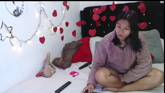 Sofynix online show from 02/15/25, 01:38