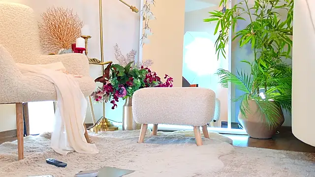 Snapshot of Ledy_Mary chatting on 02/24/26, 12:52 Ledy Mary online show from 02/24/26, 12:52