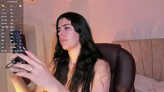  Niah  online show from 02/11/25, 09:14