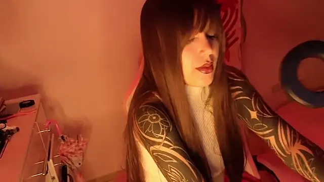 Snapshot of goddess_vee_ chatting on 02/24/26, 11:36 goddess vee online show from 02/24/26, 11:36