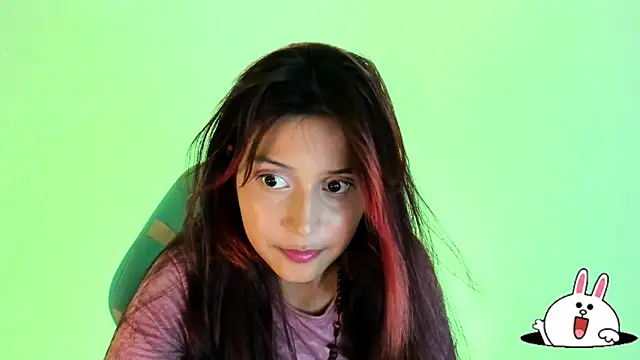 Snapshot of Little_Lisy chatting on 02/17/25, 12:54 Little Lisy online show from 02/17/25, 12:54