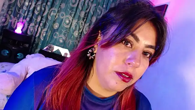 gatuwildhott online show from 12/19/25, 08:38