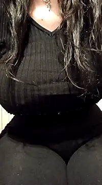 Snapshot of eva750 chatting on 03/21/25, 04:40 eva750 online show from 03/21/25, 04:40