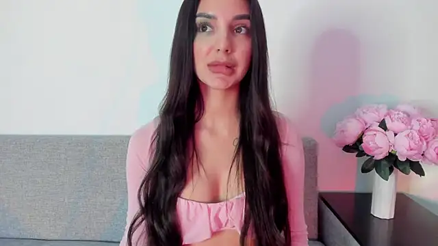 Snapshot of miss_emily_ chatting on 09/11/25, 01:39 miss emily online show from 09/11/25, 01:39