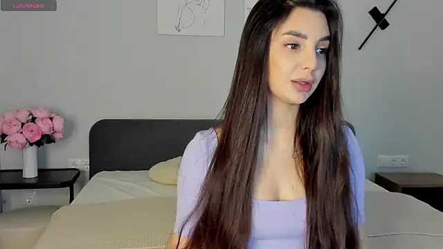 Snapshot of miss_emily_ chatting on 03/27/26, 12:05 miss emily online show from 03/27/26, 12:05