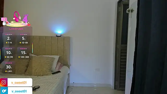 Snapshot of valentina_sweet02 chatting on 12/03/25, 12:03 valentina sweet02 online show from 12/03/25, 12:03