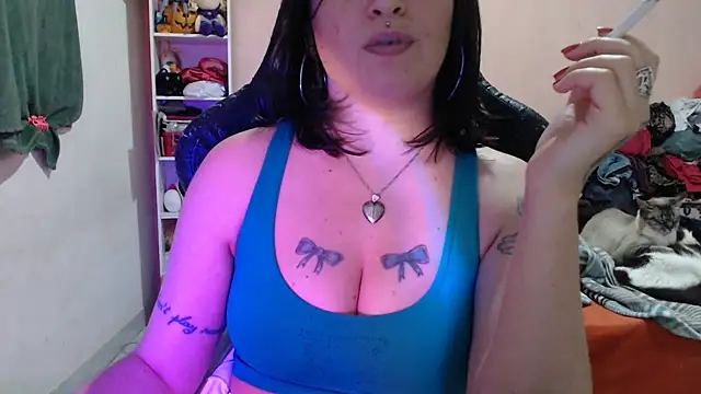 Snapshot of Ta_maravilhosaaa chatting on 12/16/24, 12:04 Ta maravilhosaaa online show from 12/16/24, 12:04