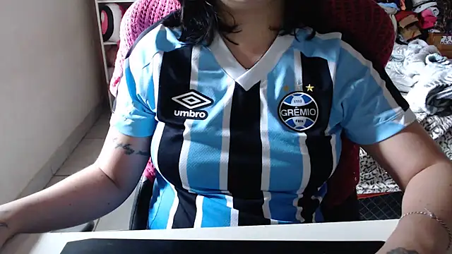 Snapshot of Ta_maravilhosaaa chatting on 12/21/24, 01:21 Ta maravilhosaaa online show from 12/21/24, 01:21