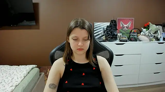 SoniNesti online show from 05/02/26, 02:44