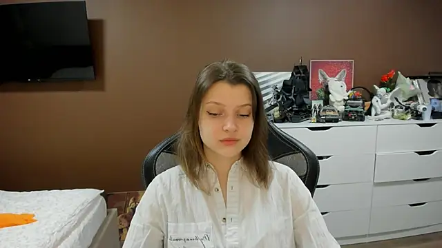 SoniNesti online show from 05/12/26, 03:20
