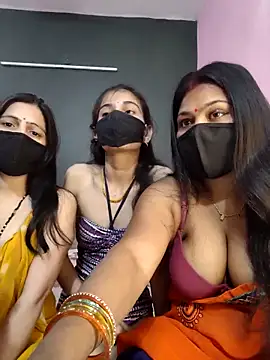 cutee  crazy online show from 05/03/26, 01:39