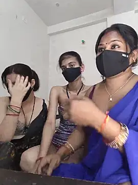 cutee  crazy online show from 05/15/26, 01:51