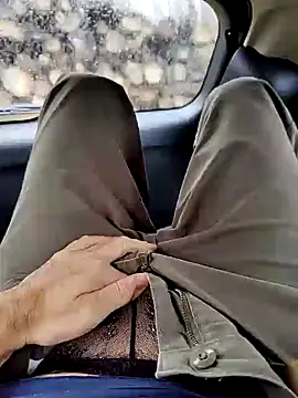 Snapshot of Boring_one chatting on 01/08/25, 10:48 Boring one online show from 01/08/25, 10:48