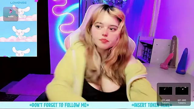 anjana yuii online show from 03/22/25, 10:49