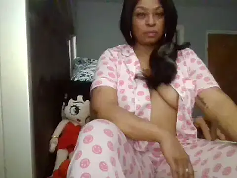 MSweetLindaParks online show from 02/01/25, 07:47