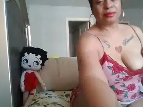 MSweetLindaParks online show from 03/09/25, 06:54