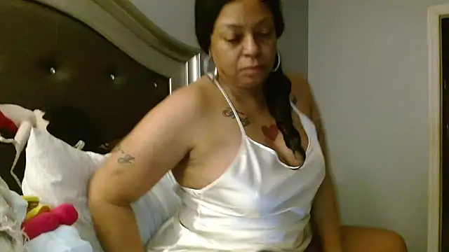 MSweetLindaParks online show from 02/18/26, 10:00