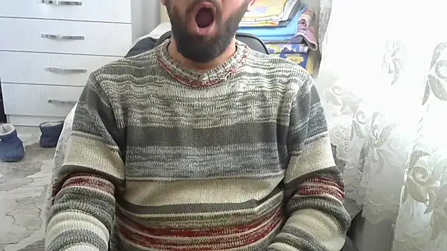 Snapshot of crazybaby5461 chatting on 10/18/25, 12:50 crazybaby5461 online show from 10/18/25, 12:50