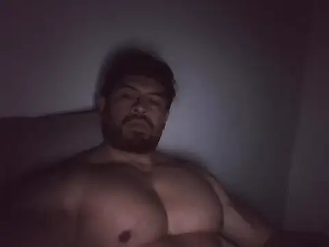 Snapshot of marcus002001 chatting on 03/24/26, 03:55 marcus002001 online show from 03/24/26, 03:55