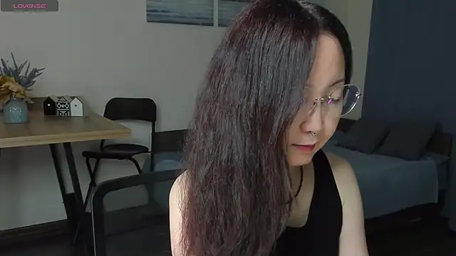 Snapshot of AvroraSakura chatting on 01/10/25, 04:41 AvroraSakura online show from 01/10/25, 04:41