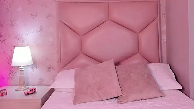 ambar sullivan online show from 02/11/25, 11:54