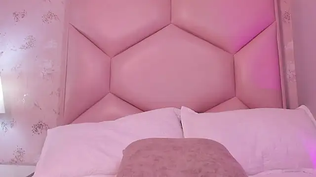 ambar sullivan online show from 03/13/25, 02:55