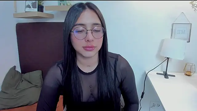 Snapshot of isabella_jade chatting on 01/09/25, 10:20 isabella jade online show from 01/09/25, 10:20