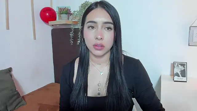 Snapshot of isabella_jade chatting on 02/21/25, 07:32 isabella jade online show from 02/21/25, 07:32