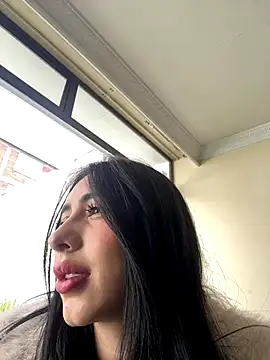 Snapshot of isabella_jade chatting on 09/16/25, 01:34 isabella jade online show from 09/16/25, 01:34