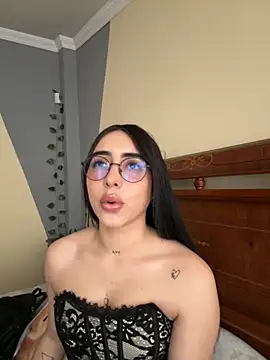 Snapshot of isabella_jade chatting on 09/22/25, 01:13 isabella jade online show from 09/22/25, 01:13