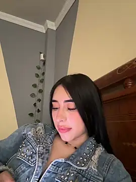Snapshot of isabella_jade chatting on 09/23/25, 01:25 isabella jade online show from 09/23/25, 01:25