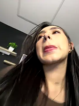 isabella jade online show from 11/22/25, 01:04