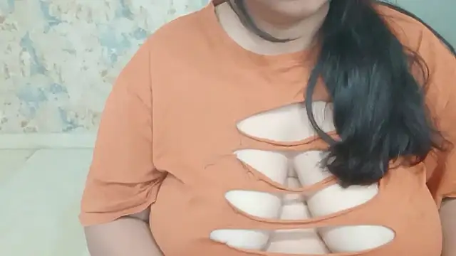 Snapshot of yoursnishaa chatting on 02/07/26, 03:49 yoursnishaa online show from 02/07/26, 03:49