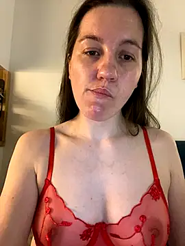 Nicole-Ray online show from 11/23/25, 08:30