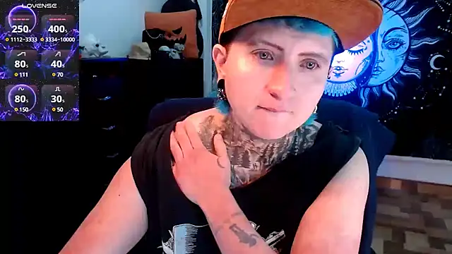 Marieblueeyes online show from 02/19/25, 05:49