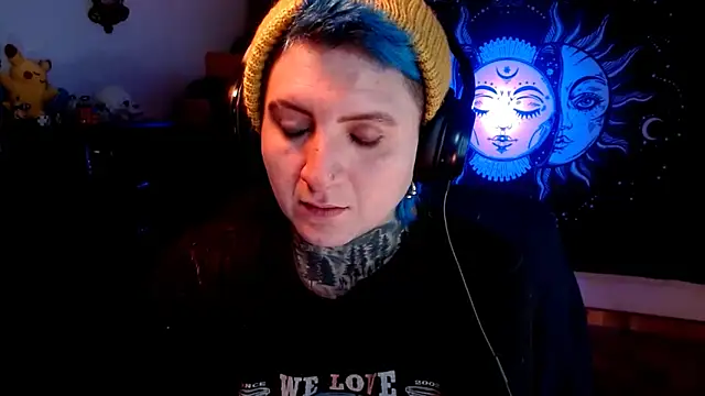 Marieblueeyes online show from 02/21/25, 01:44