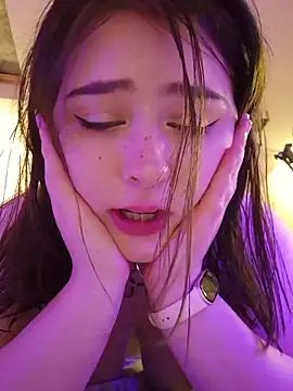 Snapshot of Yammy_Yumi chatting on 01/05/26, 05:27 Yammy Yumi online show from 01/05/26, 05:27