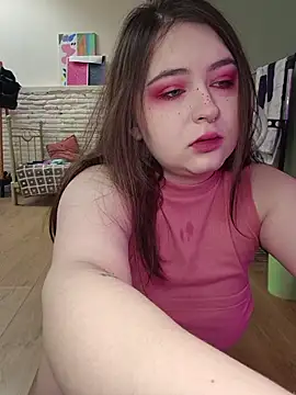 Yammy Yumi online show from 06/25/26, 02:32