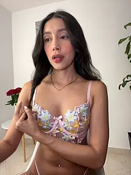 Snapshot of SelenaStone chatting on 10/02/25, 10:39 SelenaStone online show from 10/02/25, 10:39